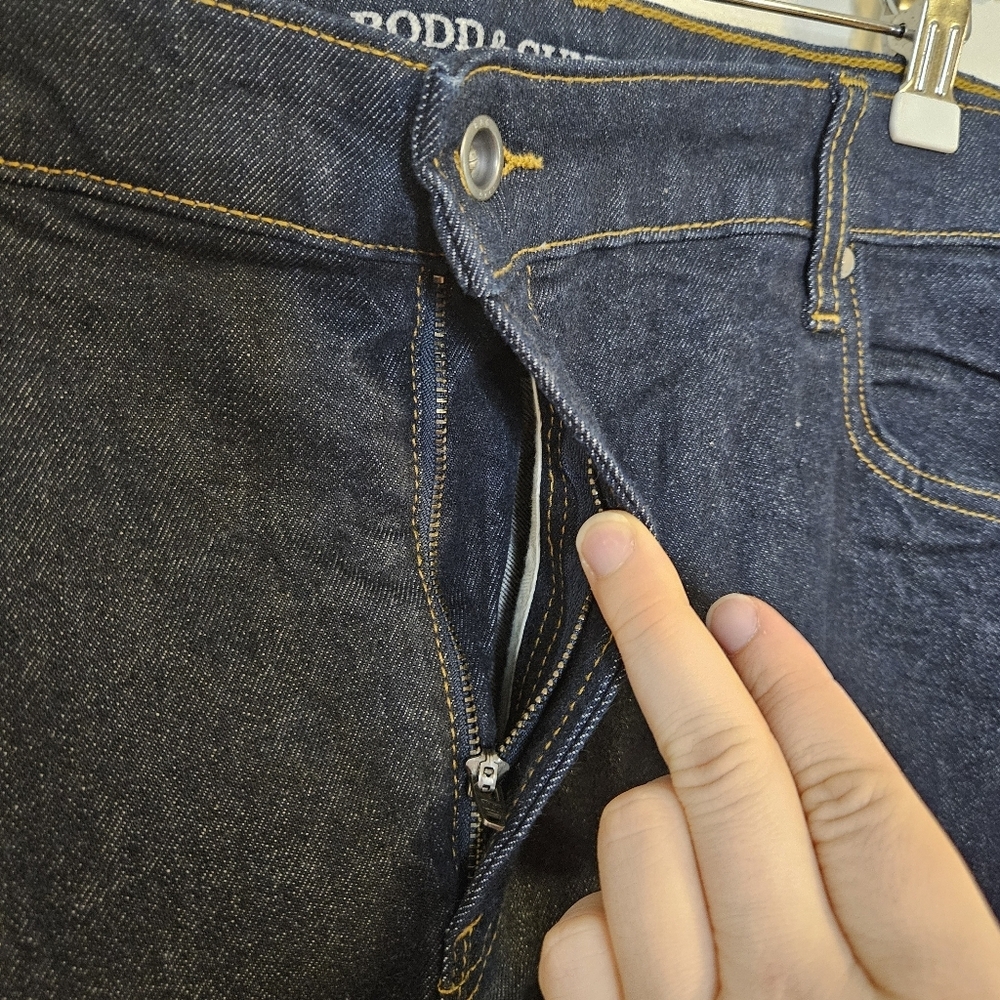 NWT Rodd & Gunn Chartwell Slim Fit Jean Denim 44x30 Dark Vintage Washed - Picture 4 of 13